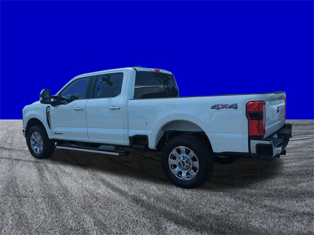 2025 Ford F-350 photo 6