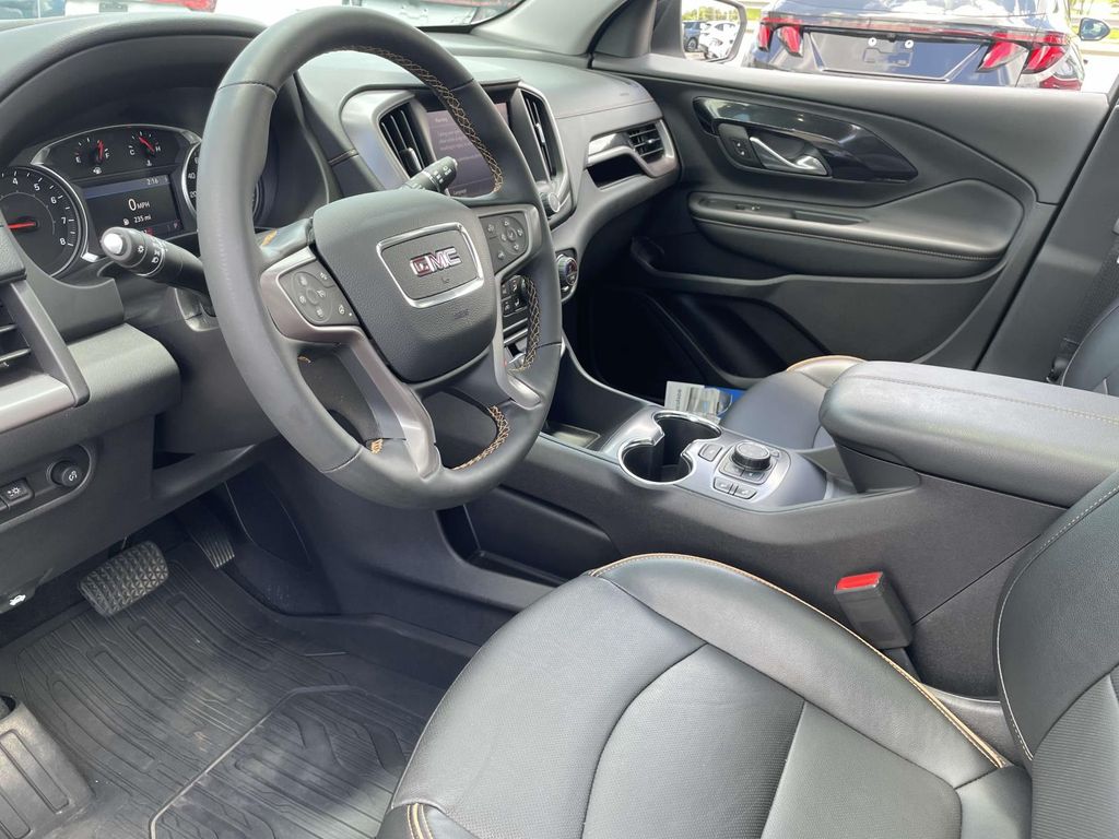 2024 Gmc Terrain AT4 photo 10