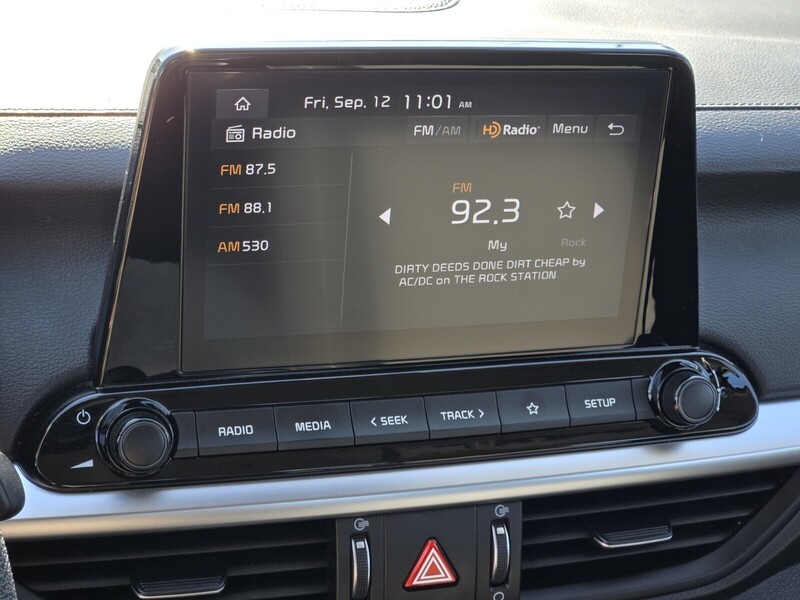 2023 Kia Forte LXS photo 18