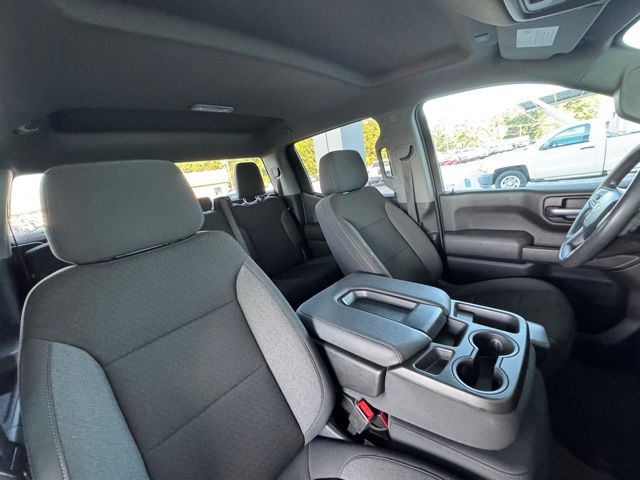 2022 Chevrolet Silverado 1500 Custom photo 14