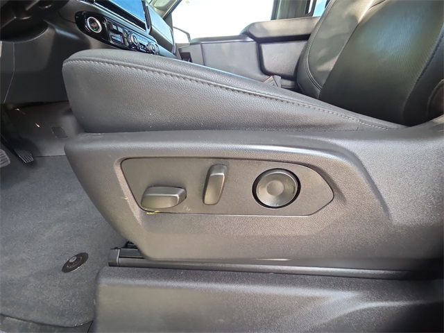 2025 Gmc Sierra 1500 SLT photo 12