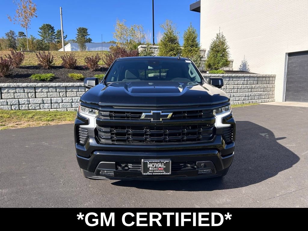 2023 Chevrolet Silverado 1500 RST photo 2