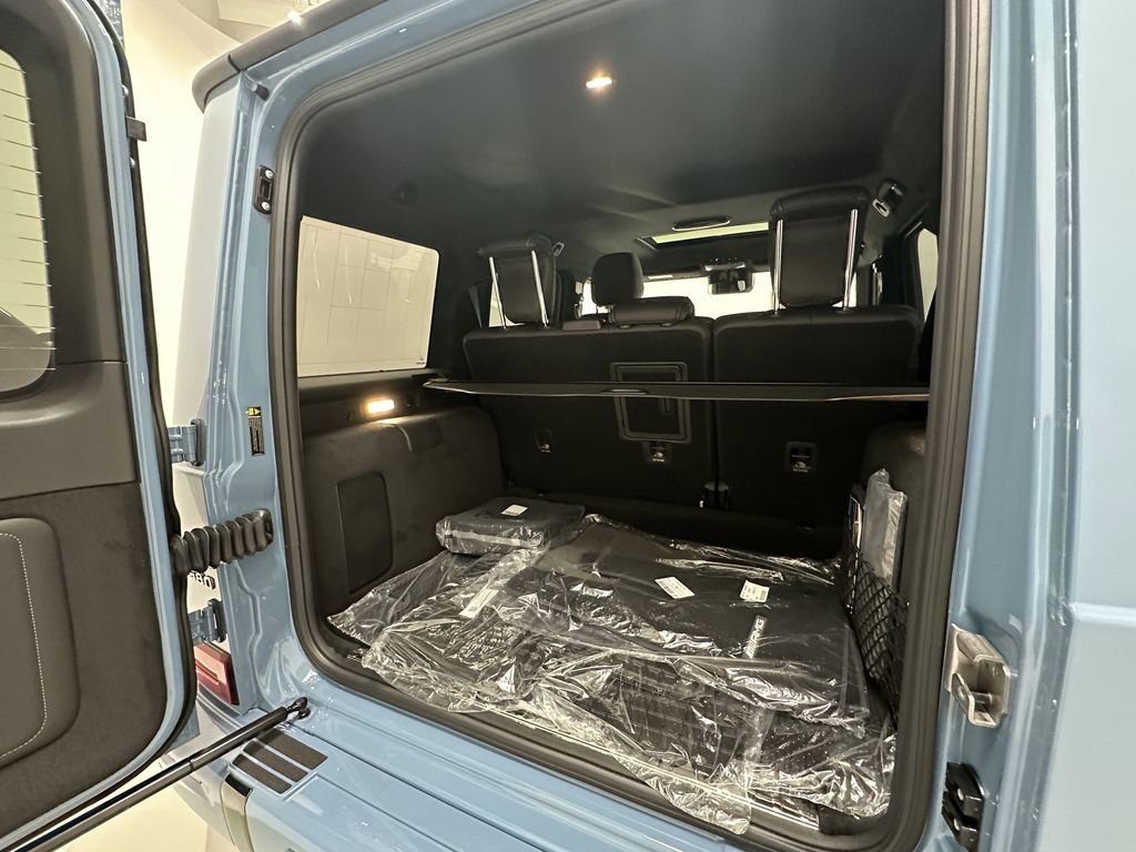 2025 Mercedes Benz G photo 20