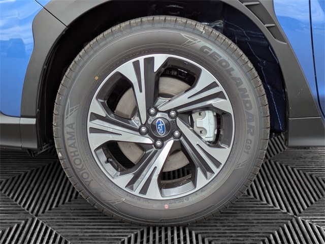 2025 Subaru Crosstrek Premium photo 9