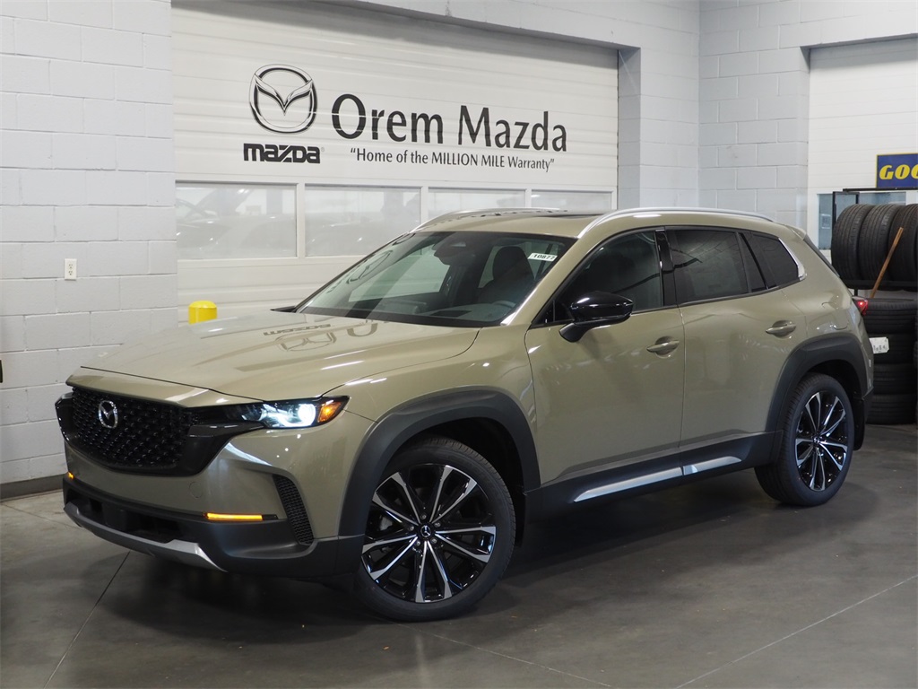 2025 Mazda CX-50 Premium's photo