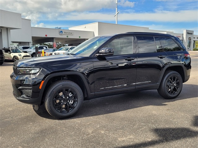 2025 Jeep Grand Cherokee Altitude X photo 3