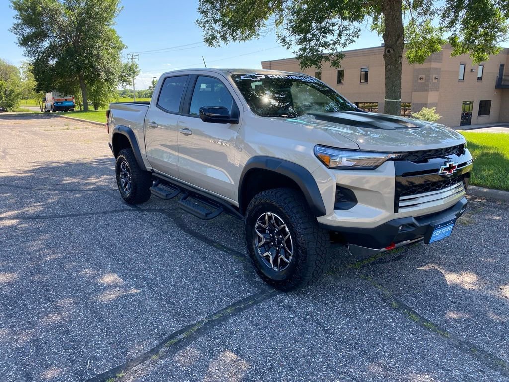 2024 Chevrolet Colorado ZR2 photo 13