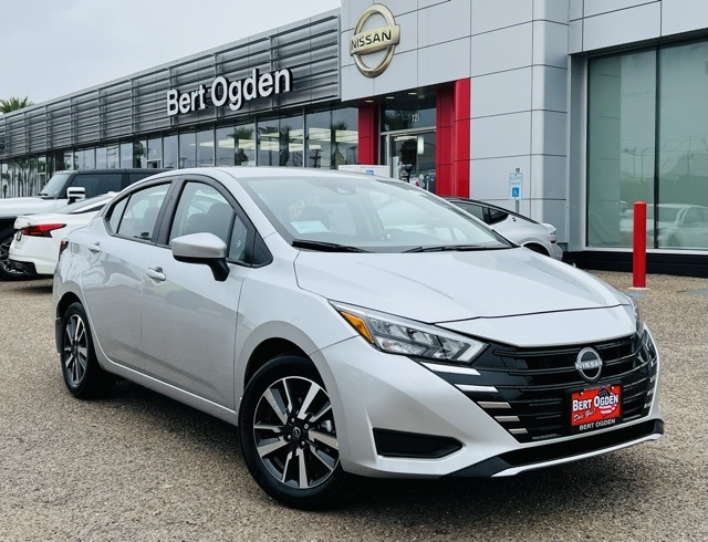 2025 Nissan Versa Sedan SV's photo