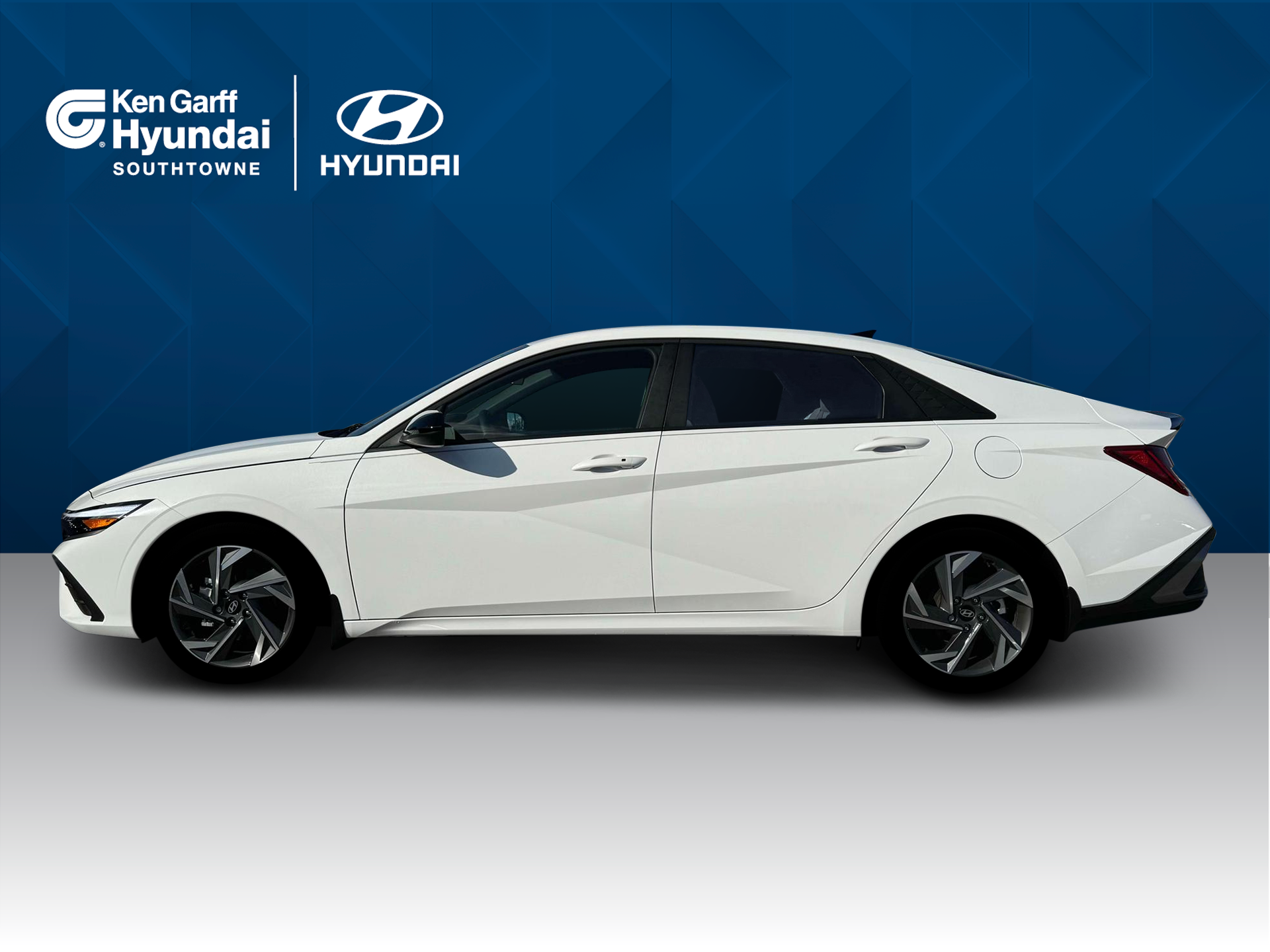 2025 Hyundai Elantra Hybrid SEL Sport photo 3