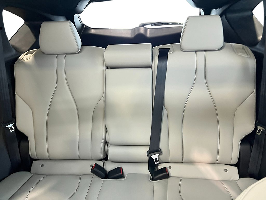 2025 Acura RDX photo 21