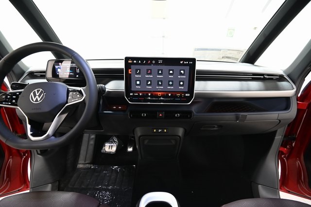 2025 Volkswagen ID. Buzz Pro Plus photo 2