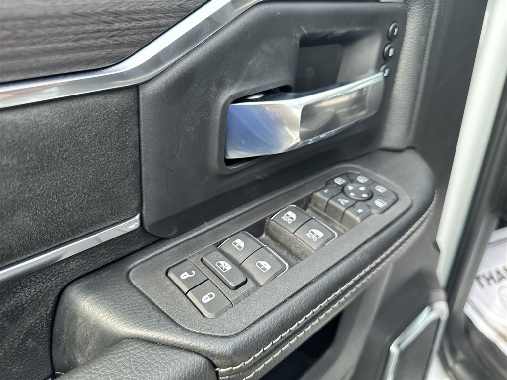 2026 Ram 2500 Laramie photo 19