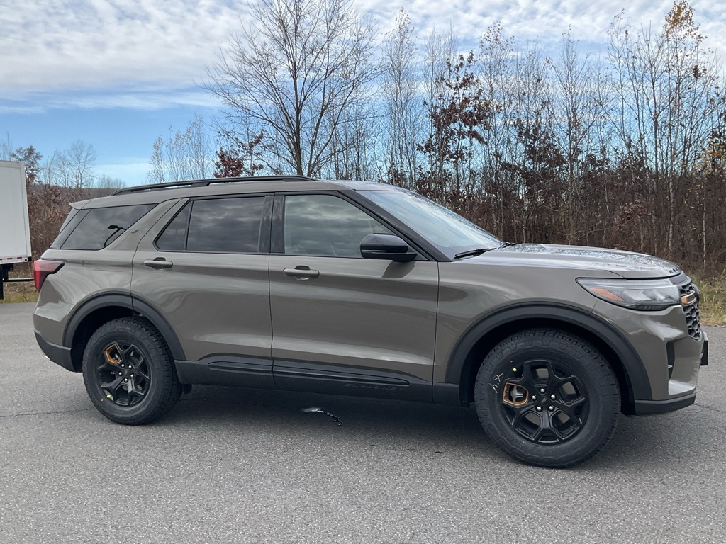 2026 Ford Explorer Tremor's photo