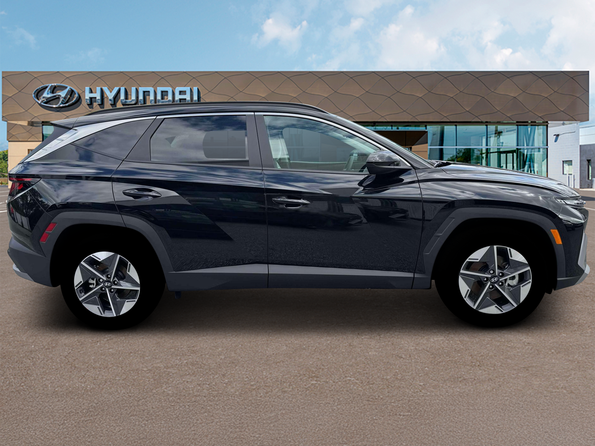 New 2025 Black Hyundai SEL FWD image 9