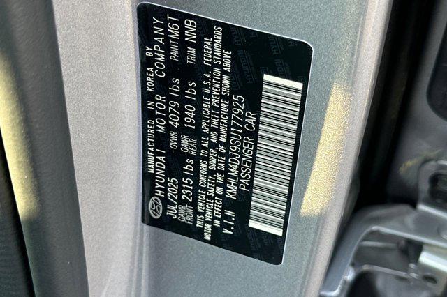 2025 Hyundai Elantra Hybrid Blue photo 23