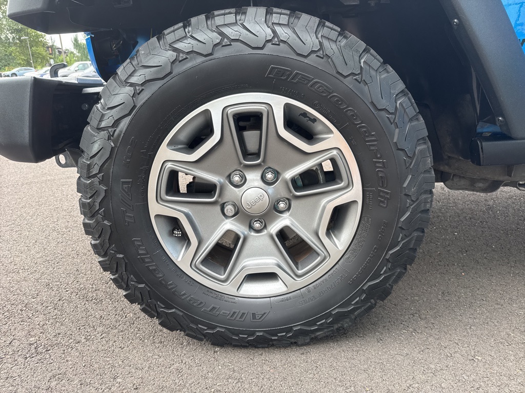 2014 Jeep Wrangler Unlimited Rubicon photo 29
