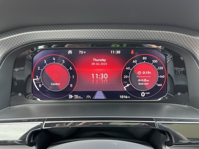 2025 Volkswagen Atlas Peak Edition SE photo 5
