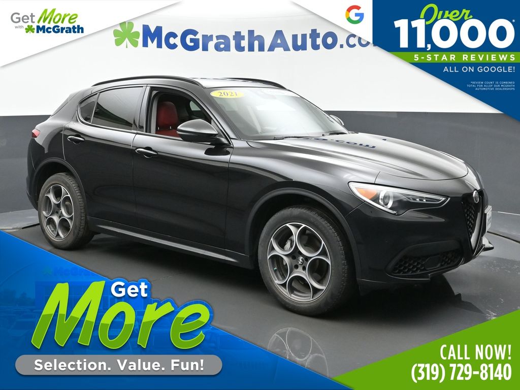 2021 Alfa Romeo Stelvio Base's photo