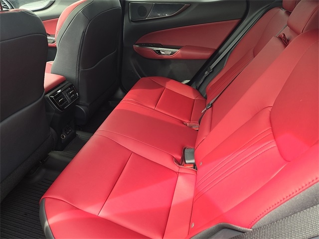 2026 Lexus NX 350 photo 12