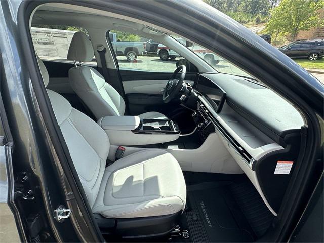 2025 Hyundai Tucson Hybrid SEL Convenience photo 13