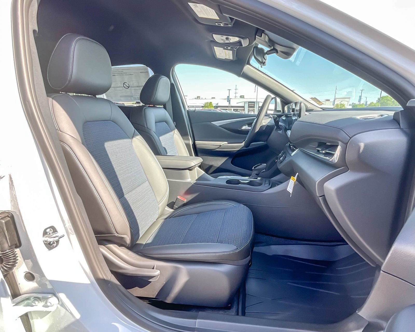 2025 Buick Envista Preferred photo 14