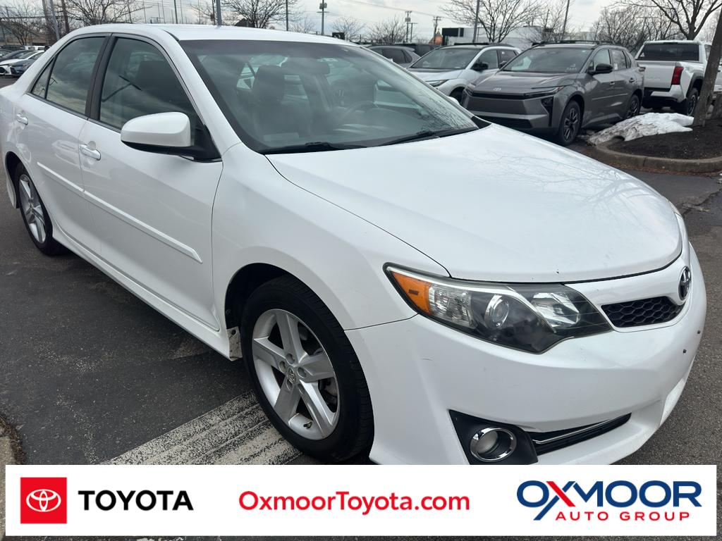 2014 Toyota Camry SE
