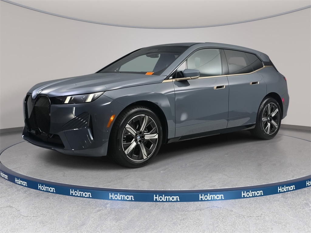 2026 BMW iX 45's photo