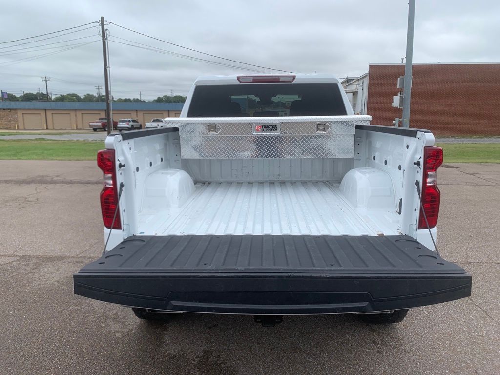 2024 Chevrolet Silverado 1500 LT photo 24