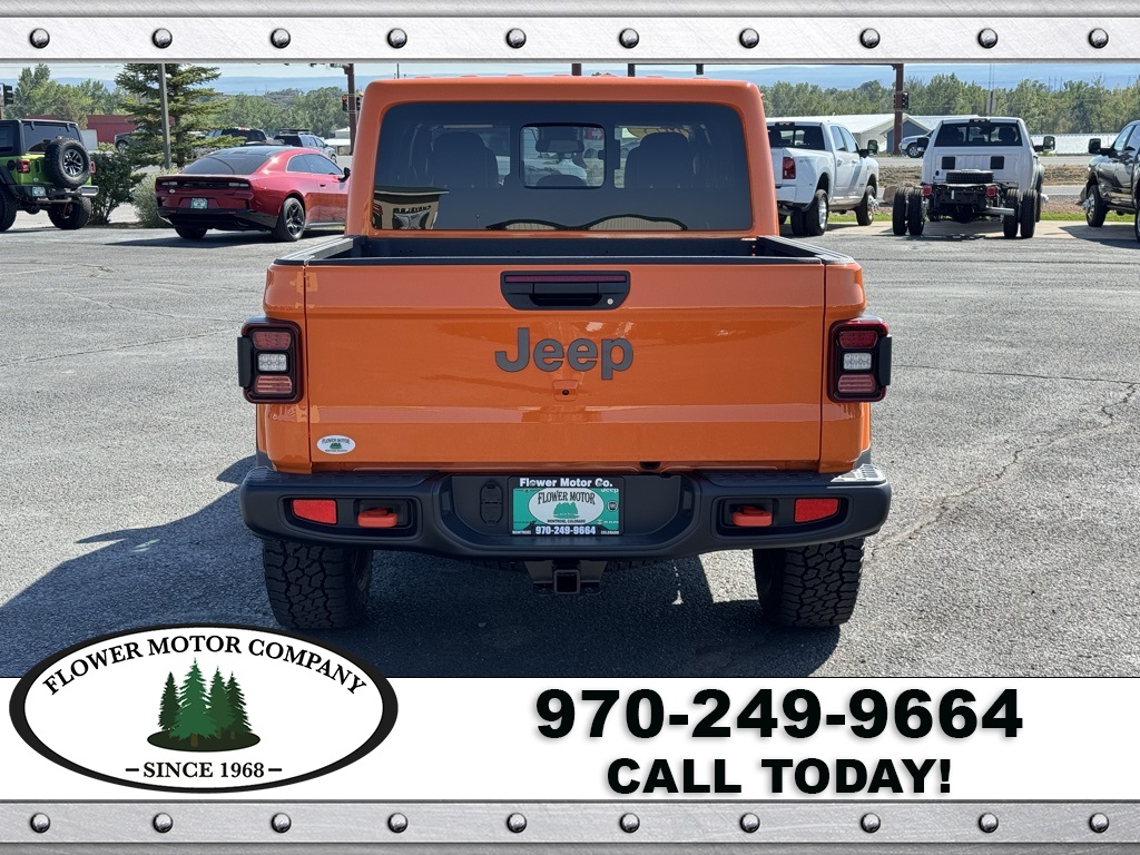 2025 Jeep Gladiator Mojave photo 6