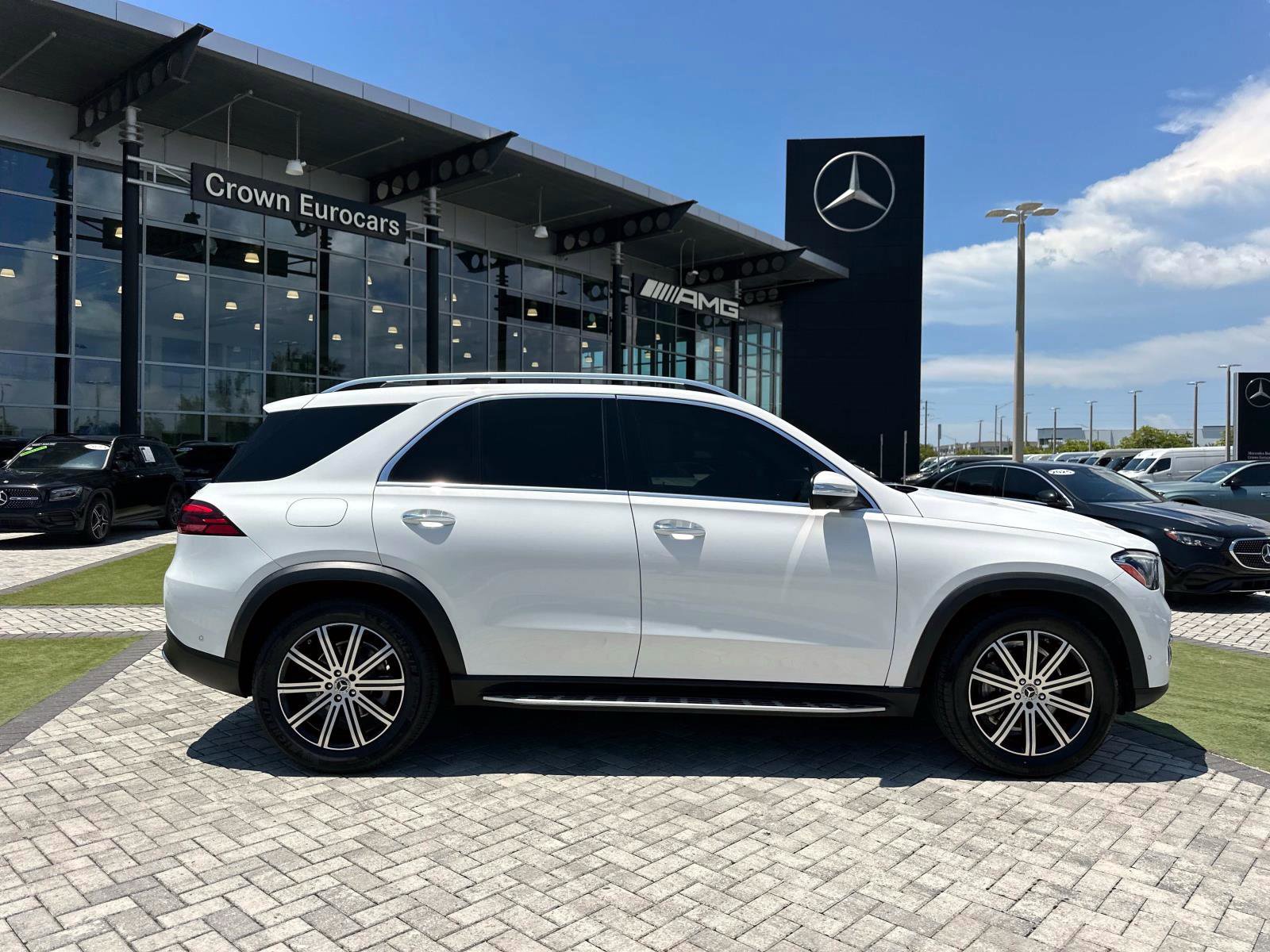 2024 Mercedes Benz GLE 350 photo 2