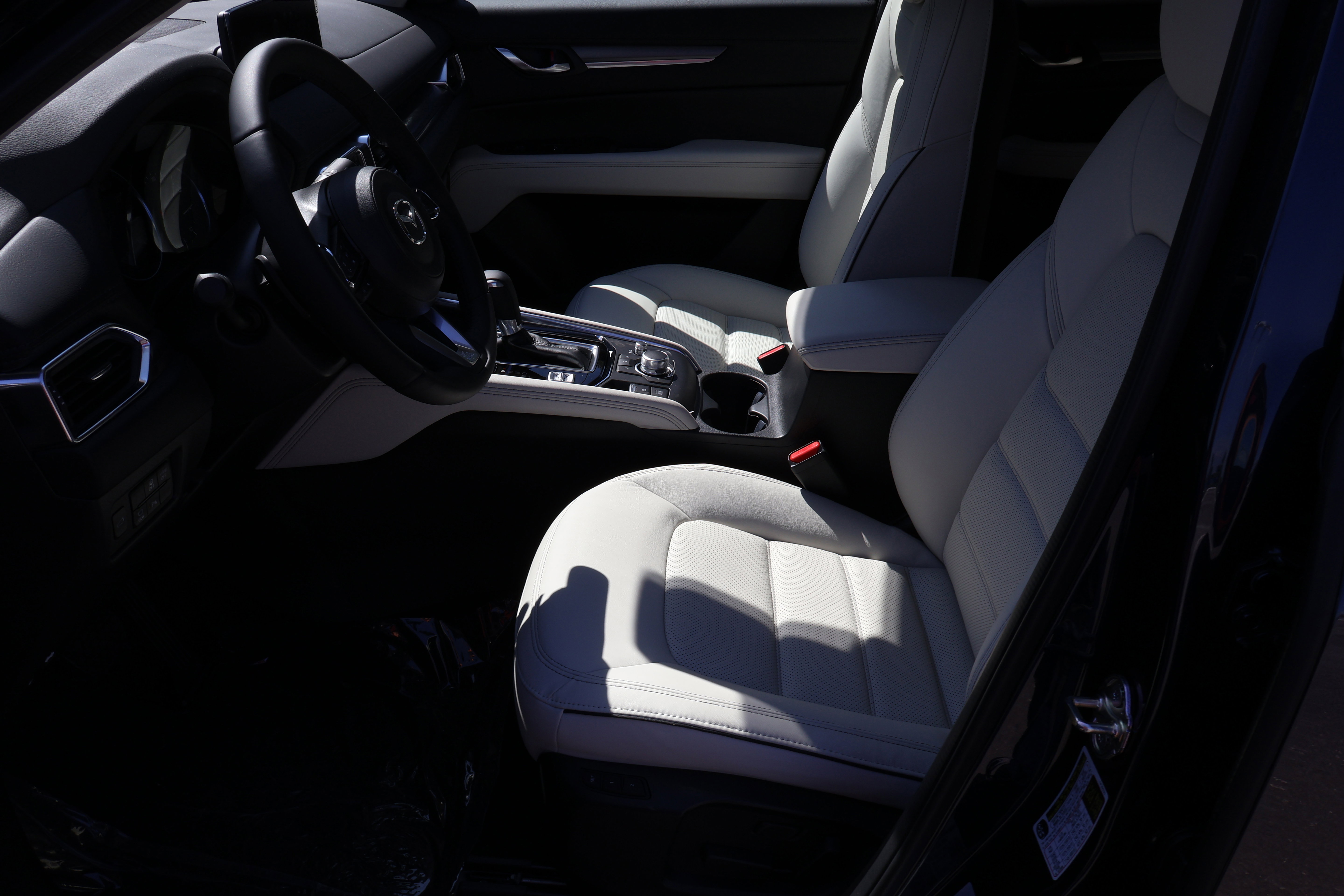 2025 Mazda CX-5 2.5 Premium Plus photo 10