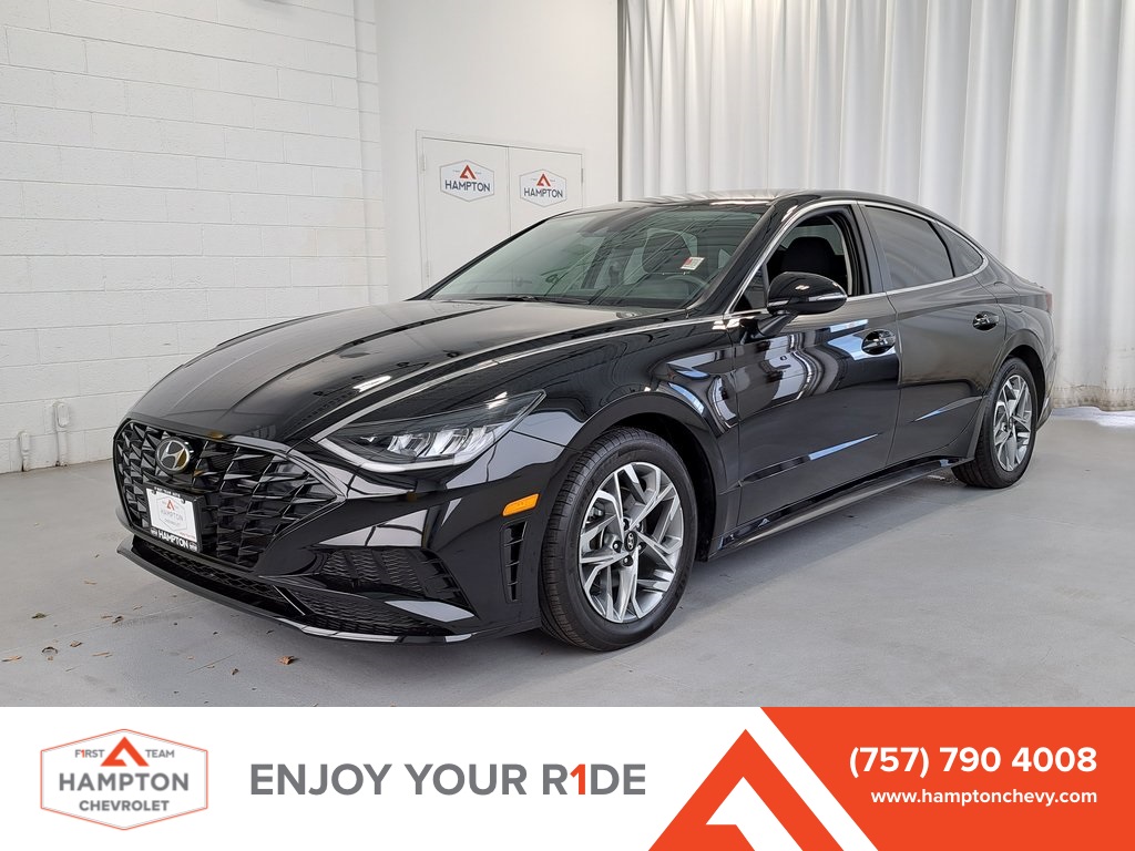 2023 Hyundai Sonata SEL's photo