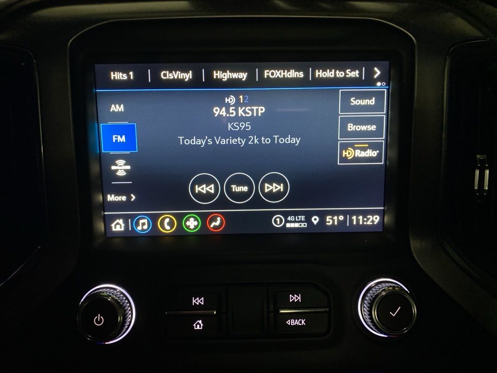 2021 Gmc Sierra 1500 SLT photo 2