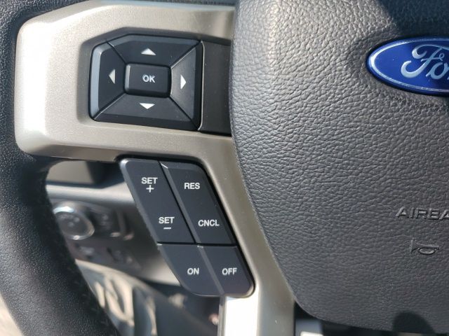 2020 Ford F-150 Lariat photo 29
