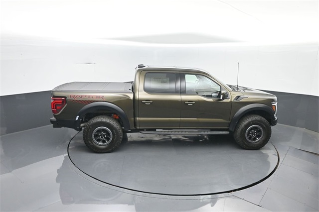 2025 Ford F-150 Raptor photo 22