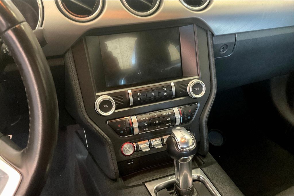 2021 Ford Mustang GT Premium photo 5