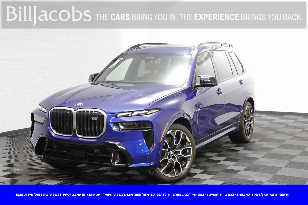 2025 BMW X7 M60i's photo