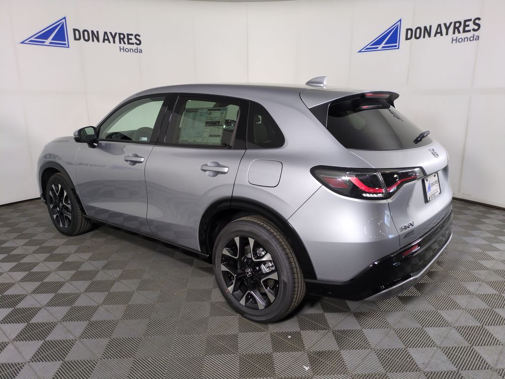 2026 Honda HR-V EX-L photo 3