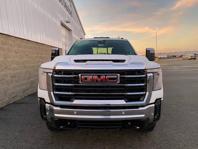 2025 Gmc Sierra 2500 HD SLT photo 3