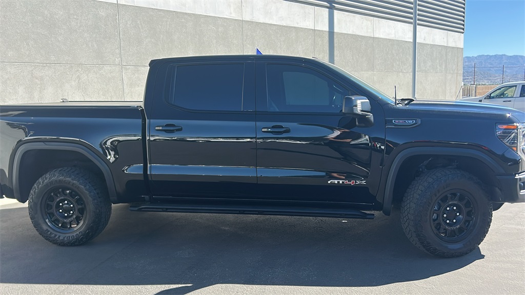 2023 Gmc Sierra 1500 AT4X photo 2
