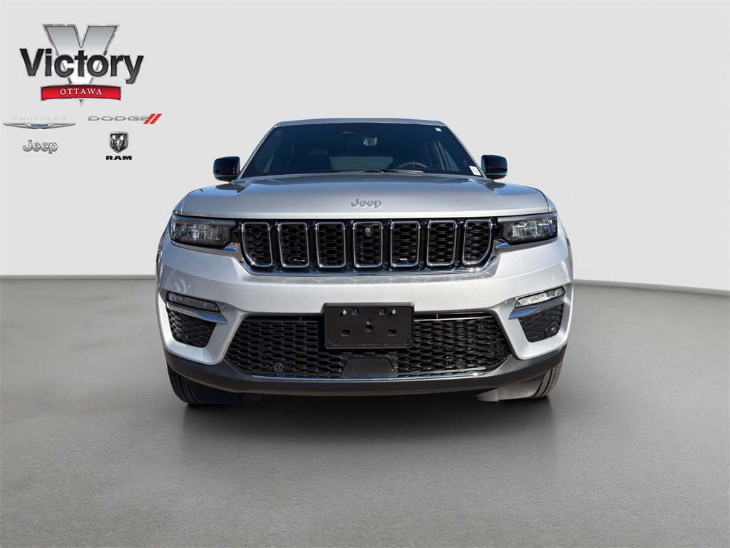Used 2024 Jeep Grand Cherokee Limited with VIN 1C4RJHBG5RC178916 for sale in Kansas City