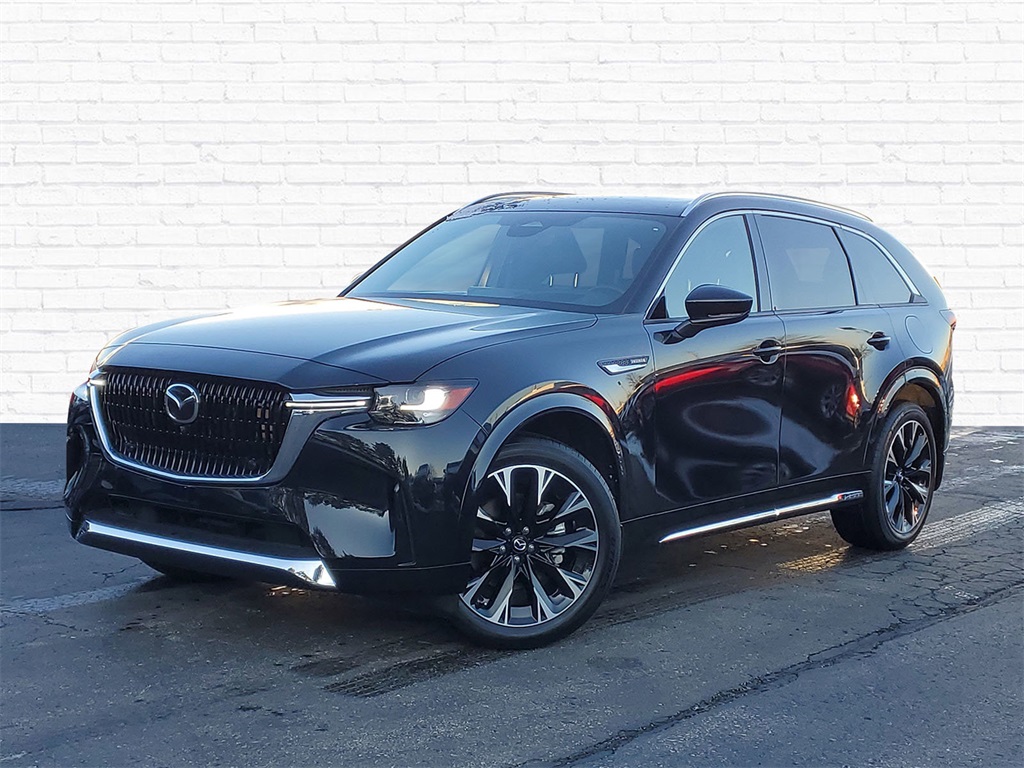 2025 Mazda CX-90 Premium's photo