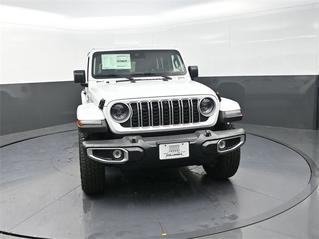 2025 Jeep Wrangler Sahara photo 2