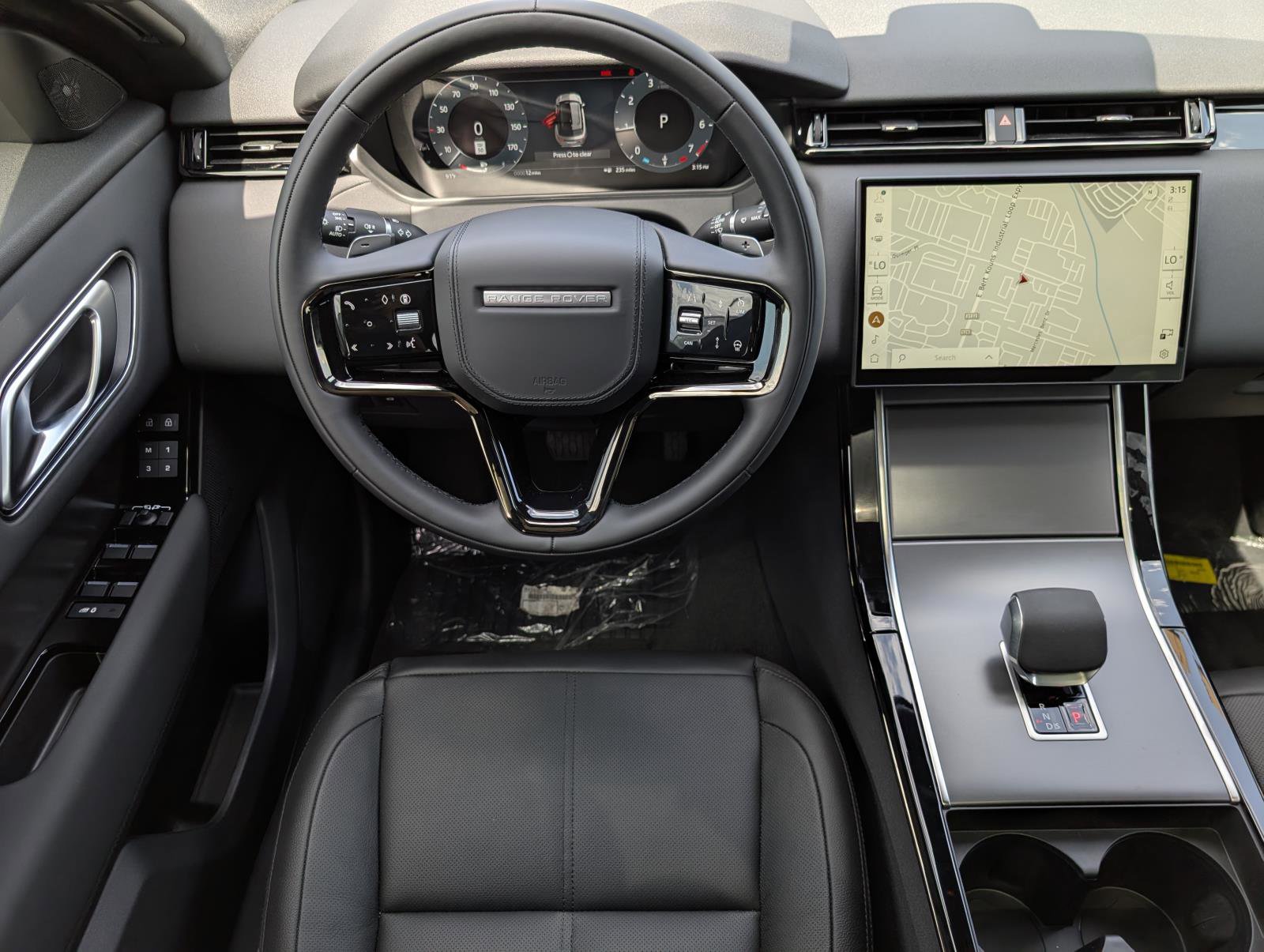 2026 Land Rover Range Rover Velar S photo 27