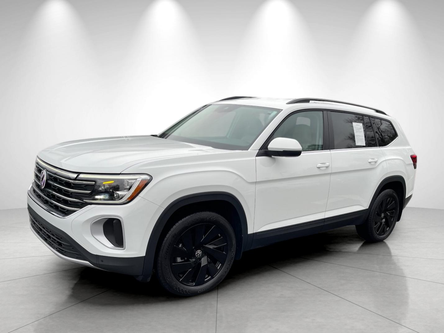 2025 Volkswagen Atlas SE w/Tech's photo