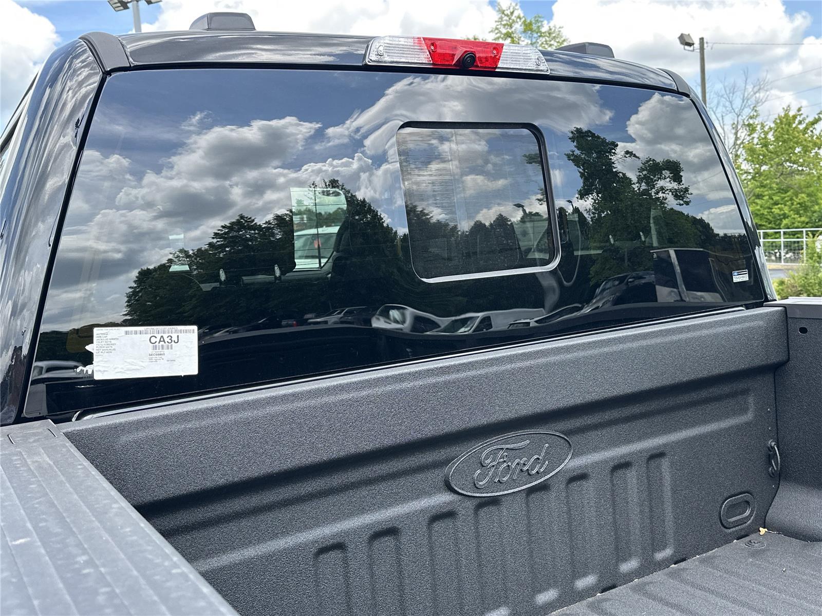 2025 Ford F-250 Lariat photo 29