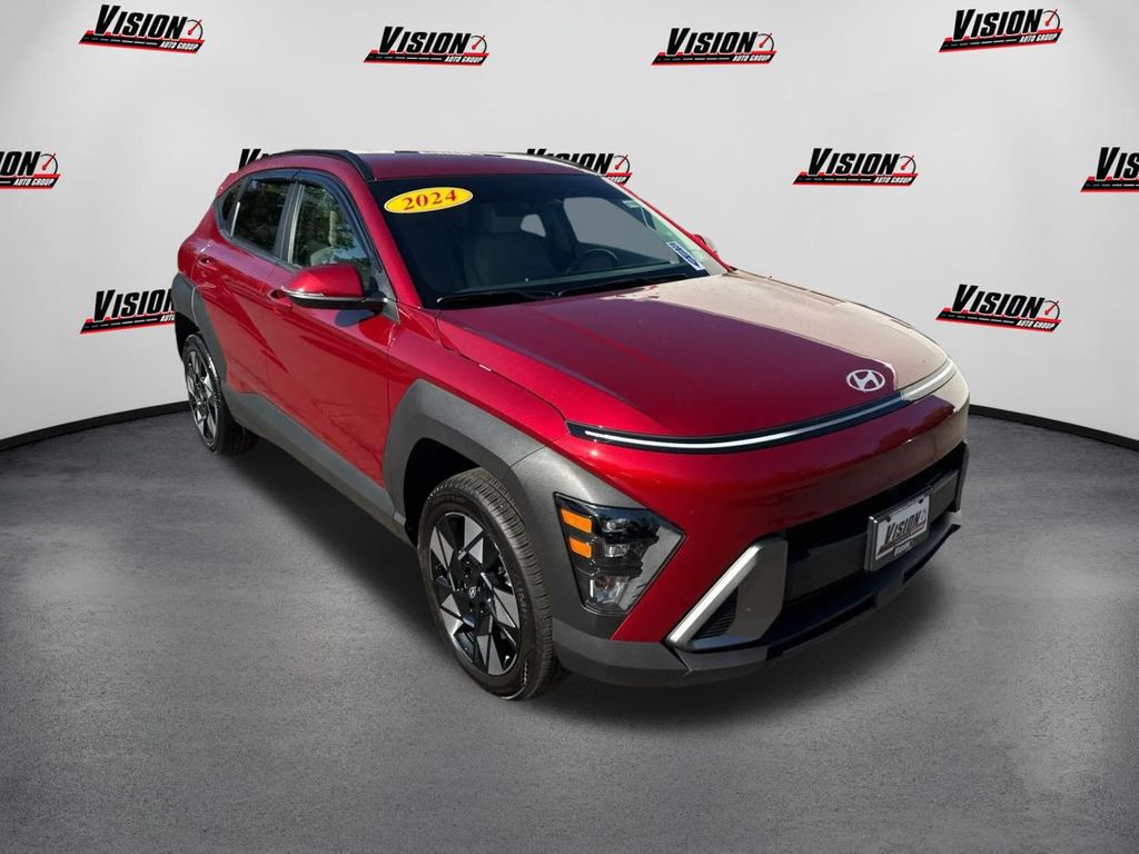 2024 Hyundai Kona SEL photo 3