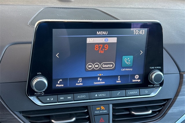 2024 Nissan Altima 2.5 SV photo 18