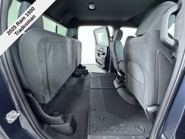 2025 Ram 1500 Tradesman photo 28