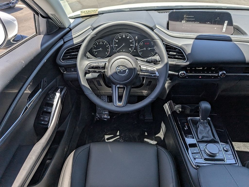2025 Mazda CX-30 2.5 S Preferred photo 18